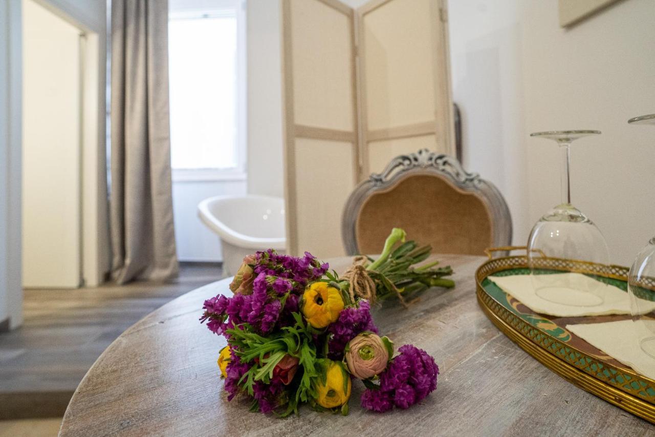 Corte Pietrantica - Charming Rooms & Suites Джовінаццо Екстер'єр фото