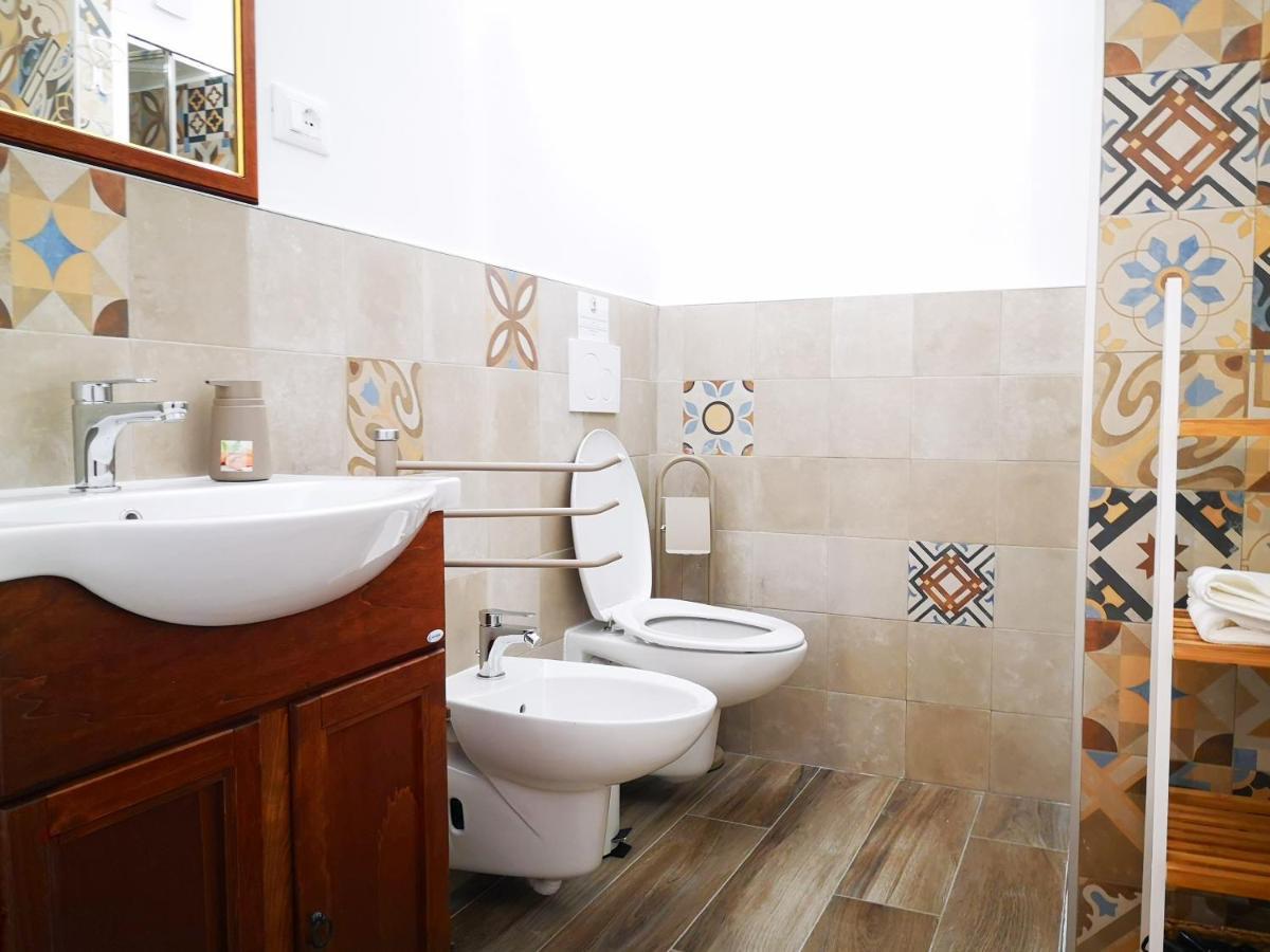 Corte Pietrantica - Charming Rooms & Suites Джовінаццо Екстер'єр фото